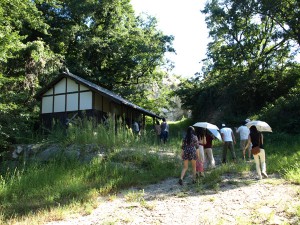 源二郎小屋到着