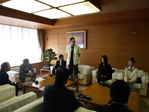 111028visitMayor0005_2