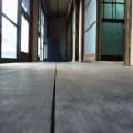 鈴木家の廊下