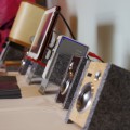 庵治石を使ったスピーカー。その名も『AZIS（アジス）』