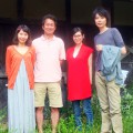 源次郎小屋前にて。