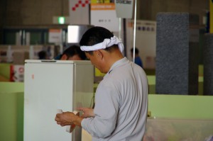 大勢の職人さん達が「おもてなし」します！