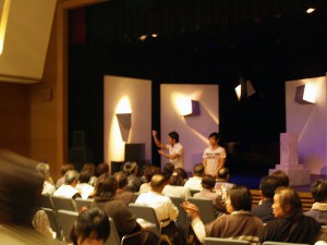 前説スタート。田中淳之さんと小野寺大夢さん。無茶苦茶好青年。