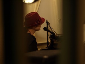 110416live68