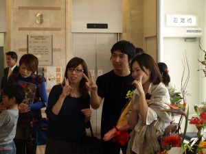 111030cast0012