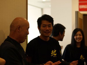 111030cast0020